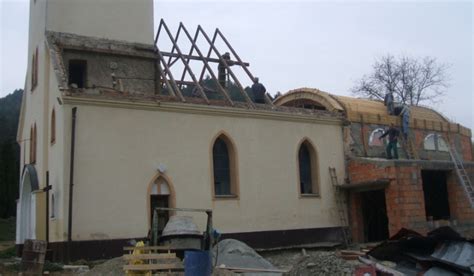 rekonštrukcia gotického kostola v obci Svinia