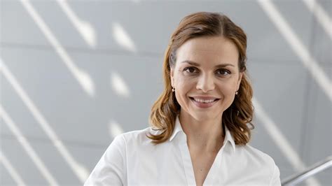 Petra Vajdová pri odchode z liečebne