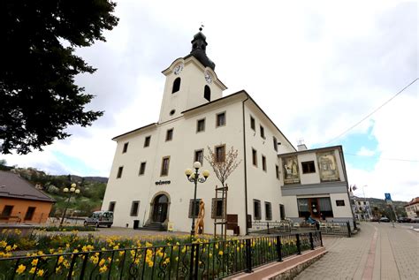ukážka vianočných trhov v Novej Bani