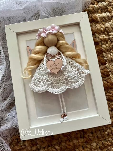 DIY darček: Ručne vyrobený predmet (napr. rámček s odtlačkami)