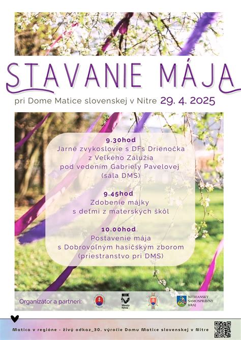 Súčasné stavanie obecného mája s folklórnym súborom