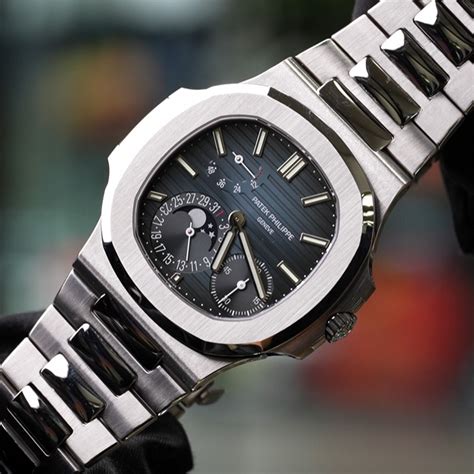 Rodinný portrét rodiny Sternovcov, majiteľov Patek Philippe