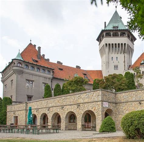 architektonické detaily Smolenického zámku