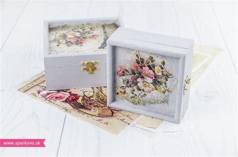 Ukážka rôznych motívov ryžového papiera vhodného na decoupage a scrapbooking