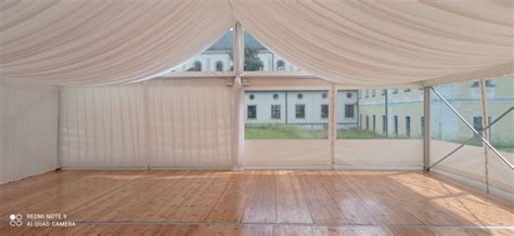 Schéma rozmiestnenia svadobného stanu a alternatívnych úkrytov v prípade zhoršenia počasia