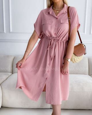 Kolekcia dámskych šiat: midi, košeľové a mini strihy v rôznych farbách