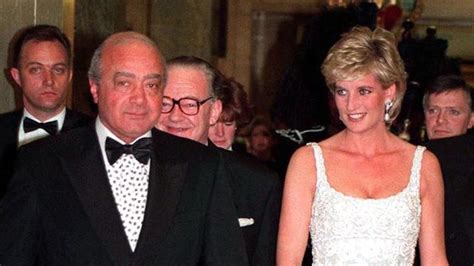 Fotografia princeznej Diany a Dodiho Al Fayeda vo výťahu hotela Ritz krátko pred nehodou