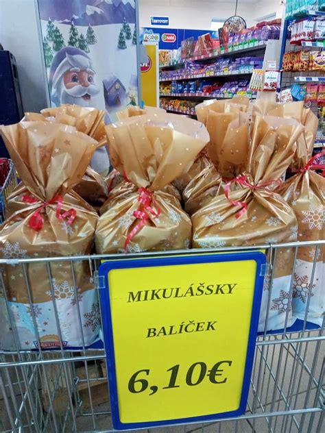 Ukážka rôznych typov kreatívnych a ekologických obalov na mikulášske balíčky