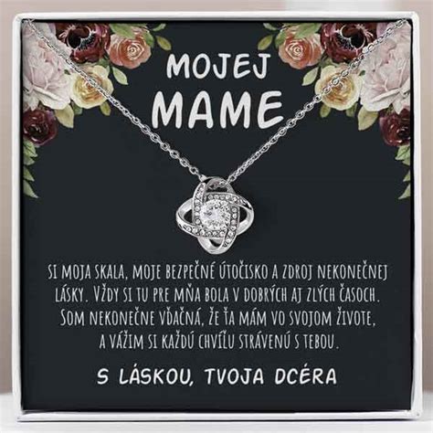 Inšpiratívna koláž darčekov rôzneho typu pre dcéry - od personalizovaných šperkov až po zážitkové poukazy