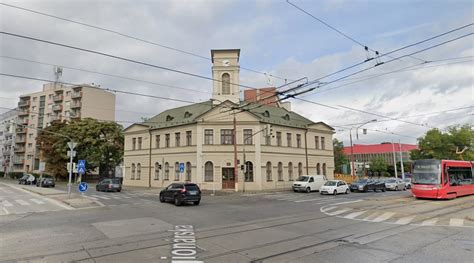 Budova bývalej Konskej železnice na Krížnej ulici