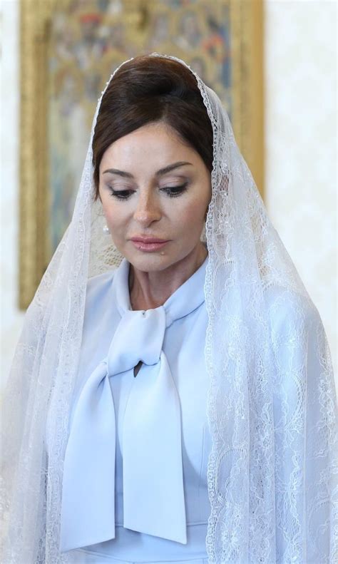 fotografia Ilhama Alijeva s manželkou Mehriban Alijevovou
