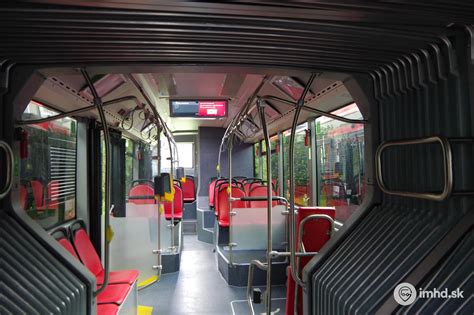 interiér moderného turistického autobusu