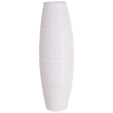 Príklad balenia mäkkého darčeka do výrazného zlatého papiera s luxusnými dekoráciami