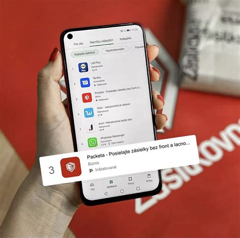 Ilustračná fotografia zákazníka používajúceho mobilnú aplikáciu Kaufland