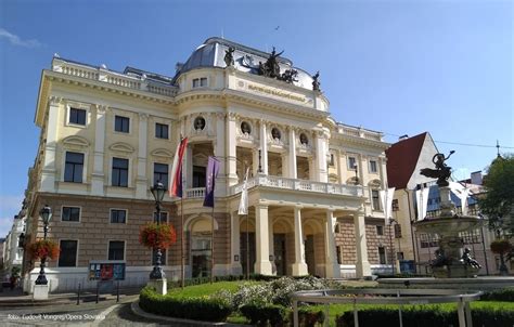 Ilustračné foto budovy Slovenského národného divadla