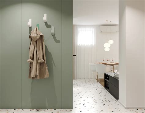 Ukážka chodby s výraznými tapetami a kobercom