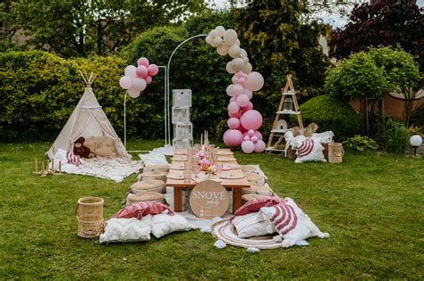 Schéma kombinovania farieb balónov podľa typu udalosti - detská oslava vs. svadba