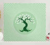 ručne nakreslený strom, na ktorého vetvách sú prilepené mince