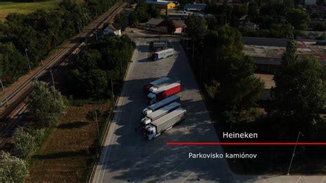 infografika s vizuálnymi vylepšeniami kamiónov a interiérov v porovnaní s predchádzajúcimi verziami