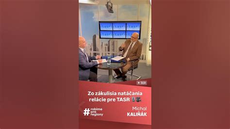 Fotografia zo zákulisia natáčania v zasneženom prostredí