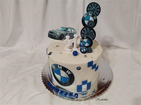 Torta s motívom obľúbeného športu alebo auta pre oslávenca