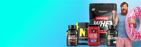 Sortiment doplnkov výživy pre športovcov: proteín, vitamíny, BCAA