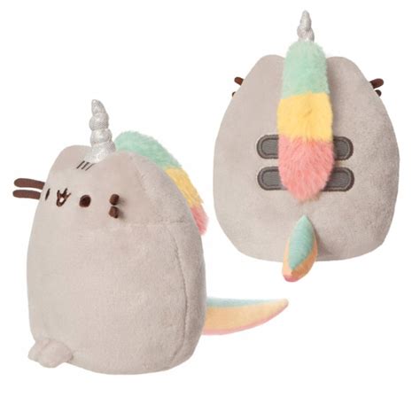 Koláž rôznych alter egá mačky Pusheen (jednorožec, drak, mimozemšťan, atď.).