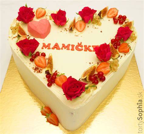 Ilustrácia torty v tvare vankúšika s jemnou výzdobou