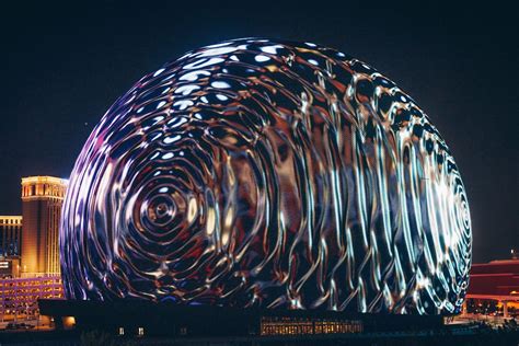 Ilustračná fotografia známej svadobnej kaplnky v Las Vegas s nápisom.