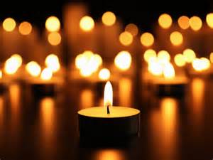 Ilustračné foto páru tancujúceho na svadbe.