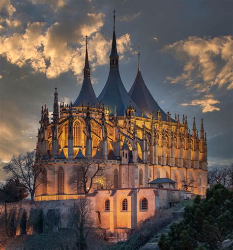 Prvé oficiálne fotografie Jána Ďurovčíka a Barbory Hlinkovej ako novomanželov.