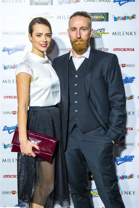 Svadobná fotografia Gabriely Marcinkovej a Martina Mihalčína