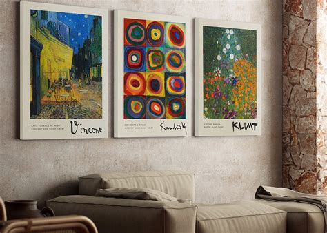 Rôzne typy umeleckých tlačí: plagáty, zarámované tlače a obrazy na plátne