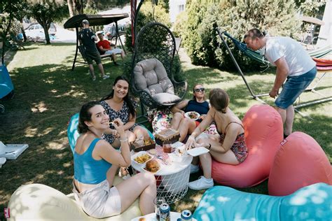pikniková zóna pre deti na záhradnej párty