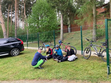 Snímka z cyklistického výjazdu v prírodnom teréne