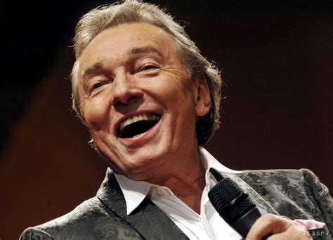 Karel Gott počas vystúpenia na festivale Topfest v Piešťanoch