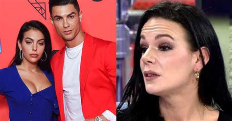fotografia Cristiana Ronalda a Georginy Rodriguez držiaci sa za ruky