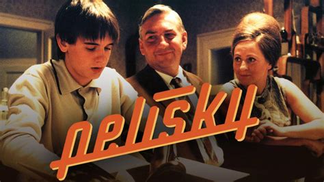 Skladba ikonických plagátov k vianočným klasikám ako Sám doma či Pelíšky