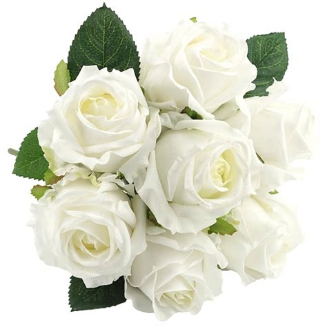 Dekorácia záhradnej párty na krste Jakuba: biele ruže a elegantné prestieranie