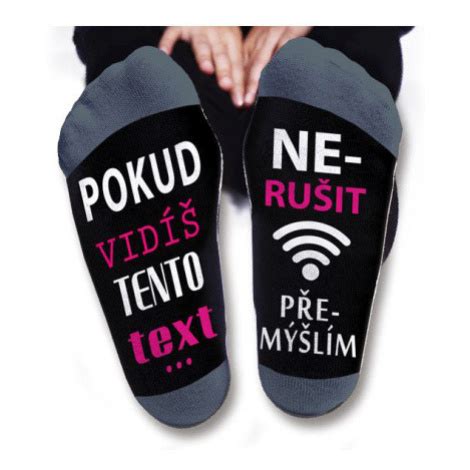 Fotografia: Vtipné ponožky s motívmi cestovania