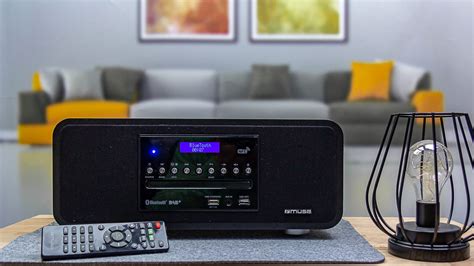 Tematické foto: multifunkčné rádio Muse M-785 DAB v interiéri