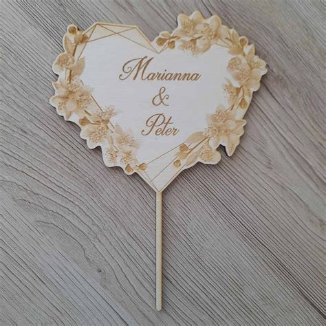 Ukážka srdca naplneného kvetmi a sladkosťami