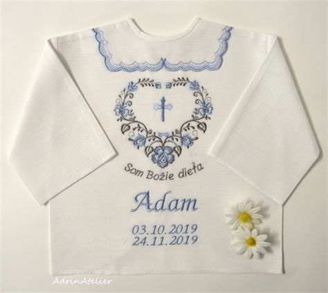 Vzory elegantných pozvánok na krst dieťaťa s náboženskými motívmi