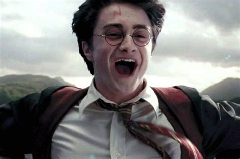 Ilustrácia Harryho Pottera s jazvou v tvare blesku.