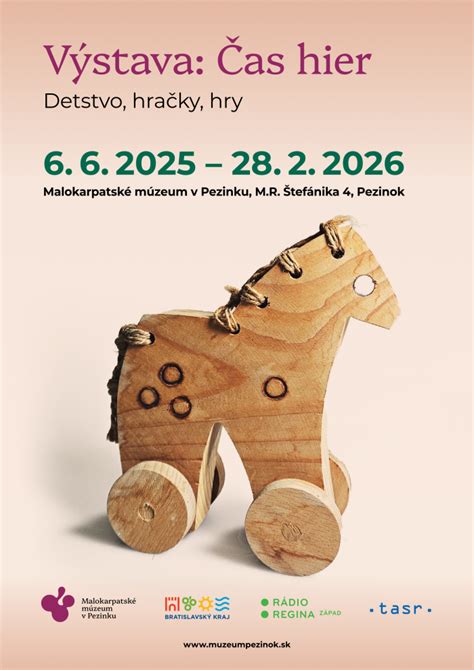 Detské hračky symbolizujúce detstvo a radosť