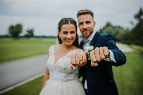 Ilustračné foto: Svadobné fotenie vo viniciach v okolí Modry