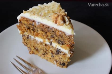 Mrkvová torta s orechmi