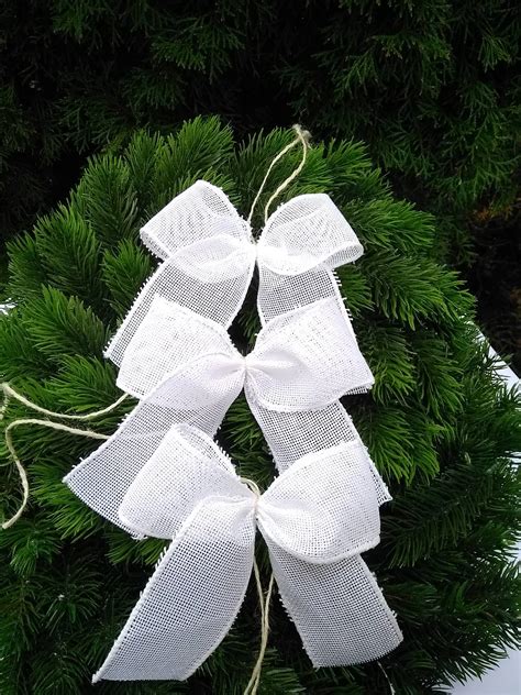 Ručne vyrobené mašle na vianočný stromček