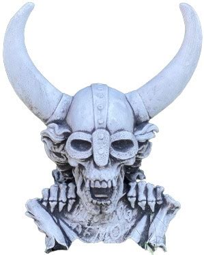 Detail masky turoňa s charakteristickými rohmi a papuľou