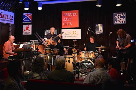 Plagát k koncertu Martina Kratochvíla & JAZZ Q